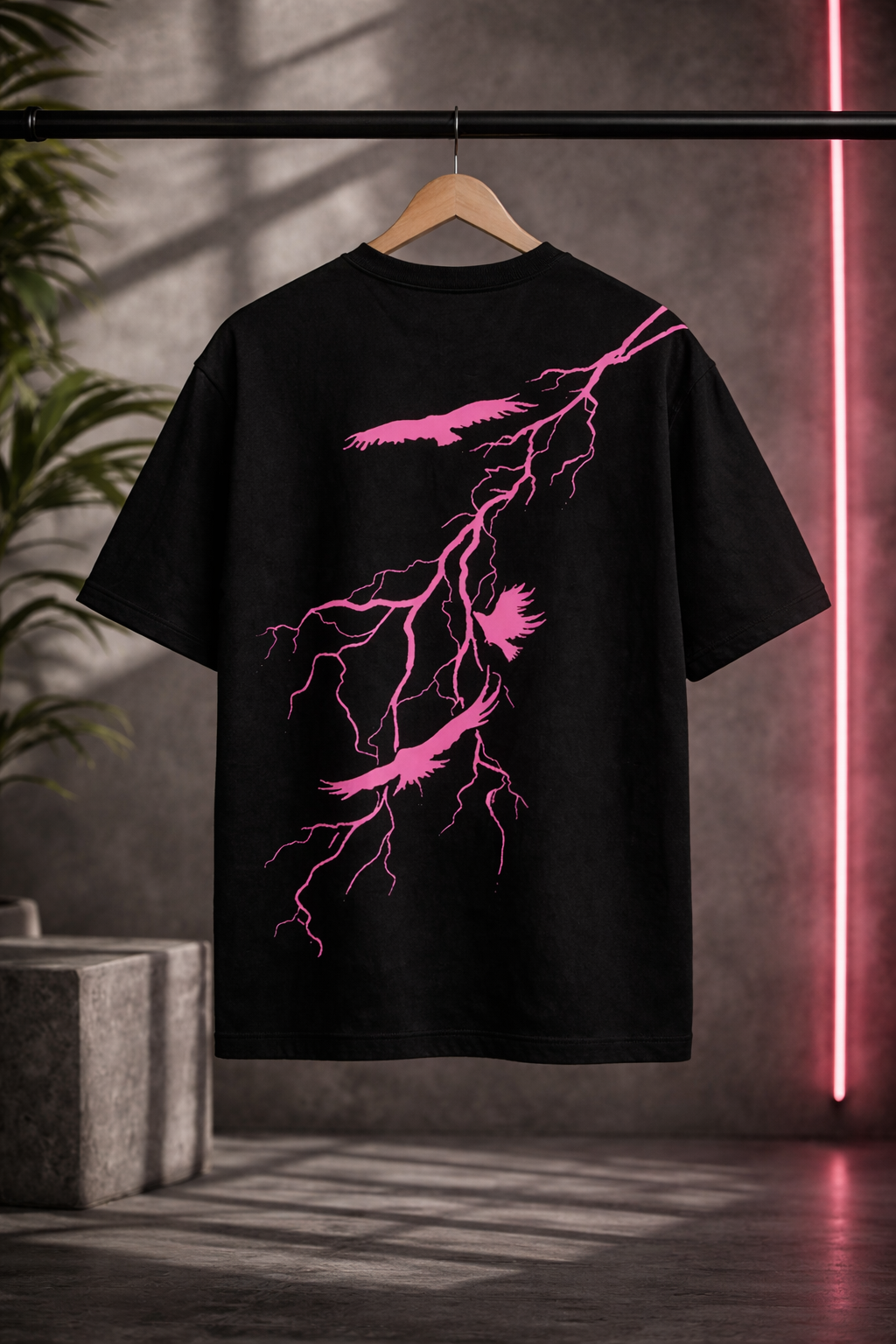 Lightning Graphic Tee – Pink Thunder Streetwear Oversized Fit