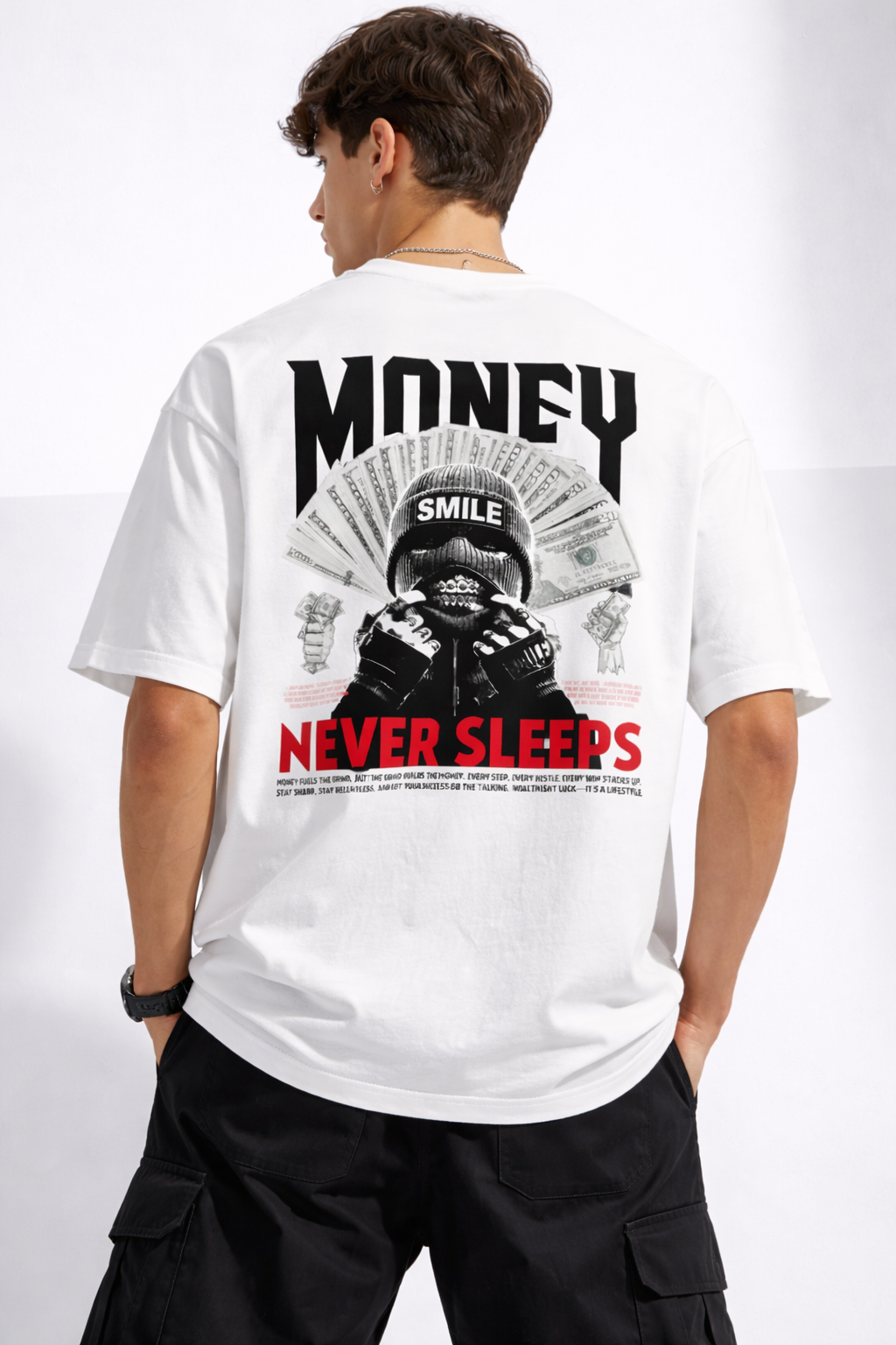 STREEX Oversized Graphic T-Shirt – “Money Never Sleeps” Edition